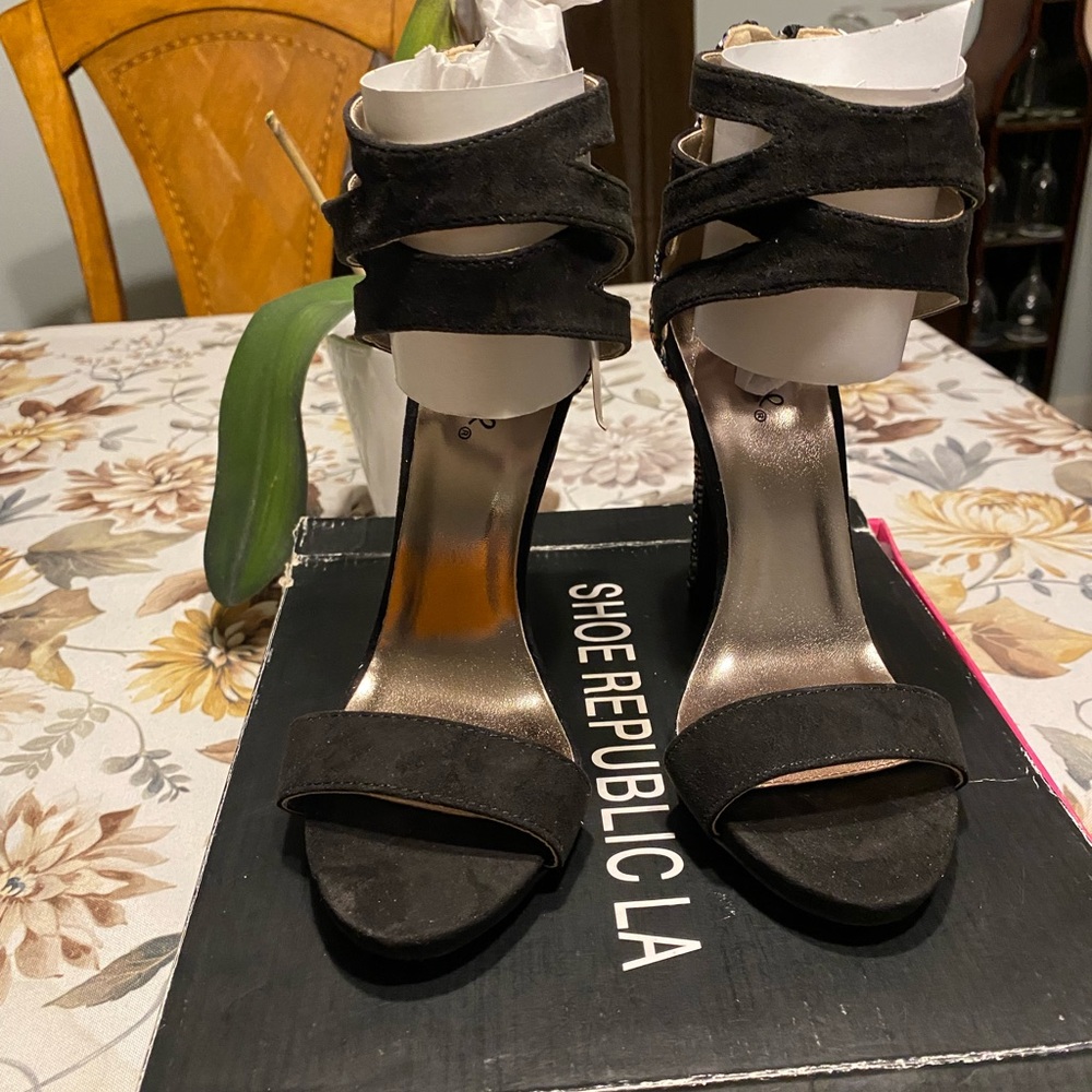 Shoe Republic LA Black Strappy Heels